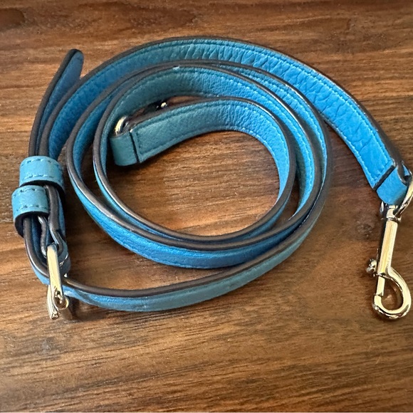 EUC Coach East West Celeste Blue Jay Leather Convertible Hobo Crossbody Bag - Picture 6 of 8